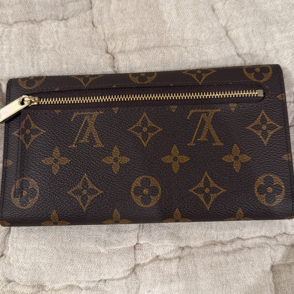 Louis Vuitton Brown Eugenie monagramed wallet - Picture 7 of 7